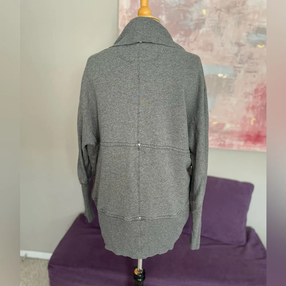 Aritzia Wilfred Cocoon Open Front Cardigan Sweat Shirt  Soft Gray Size  M‎ - Picture 2 of 10